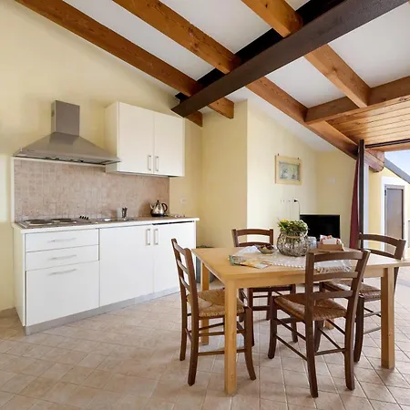 Mandarino La Ferla Apartment *