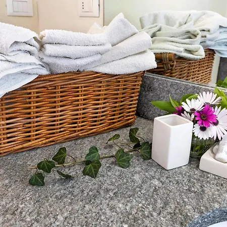 Mandarino La Ferla Apartament *